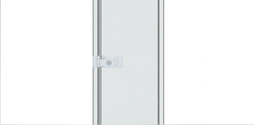 鍵を差し込んでビスで固定する